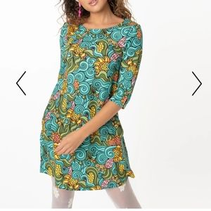 NWT Groovy Floral Shift Dress